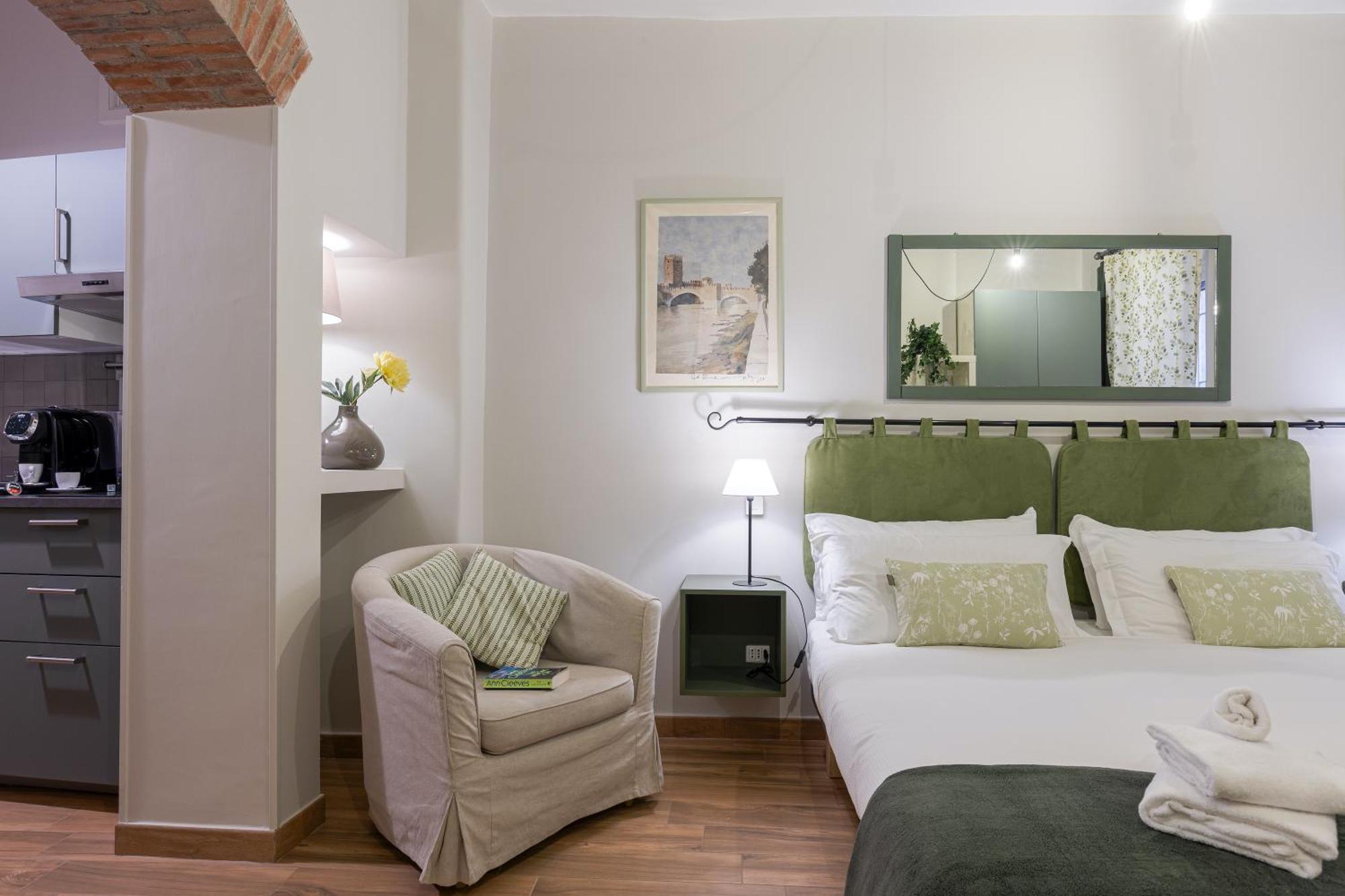 Rome As You Feel - Piazza Dei Satiri Apartments Екстериор снимка
